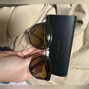 Burberry sunglasses
